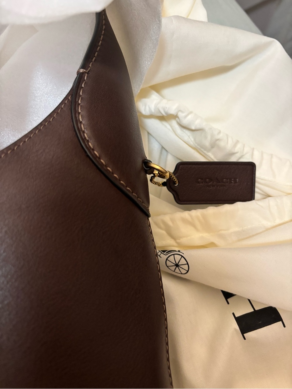 Coach Maple Brooklyn 28 Leather Shoulder Bag - Picture 9 of 16